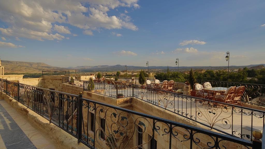 Golden Cave Suites أوروغوبْ المظهر الخارجي الصورة