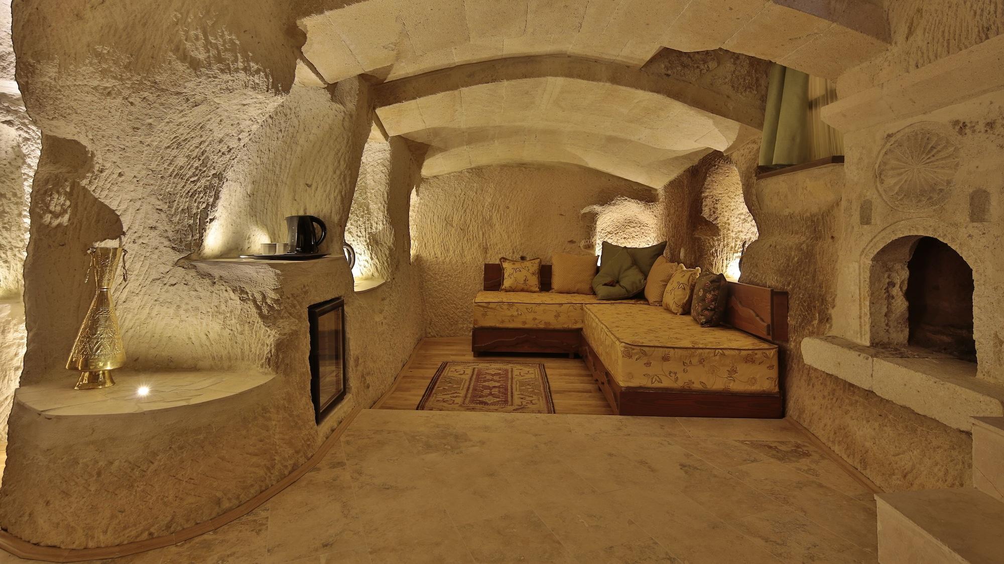 Golden Cave Suites أوروغوبْ المظهر الخارجي الصورة
