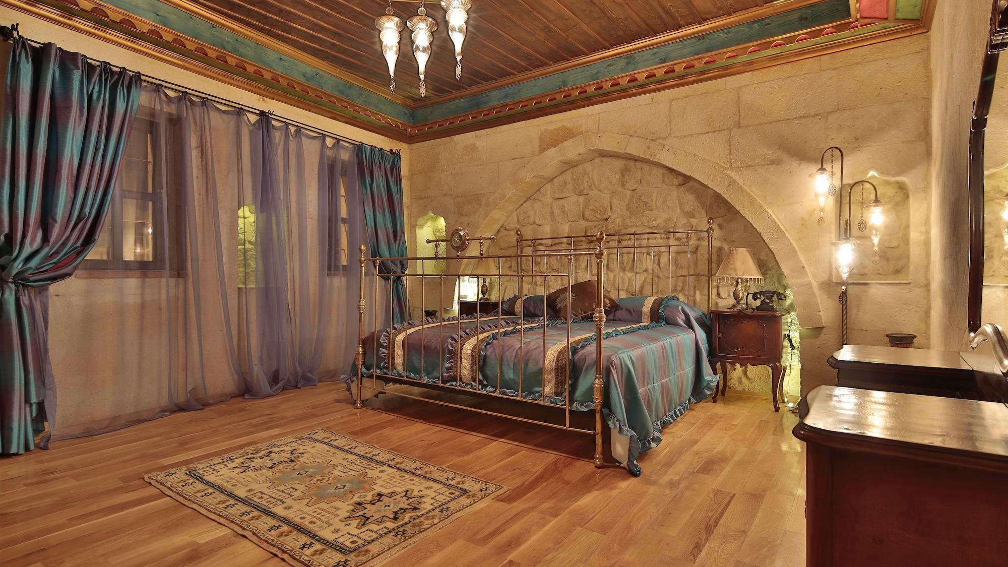Golden Cave Suites أوروغوبْ المظهر الخارجي الصورة
