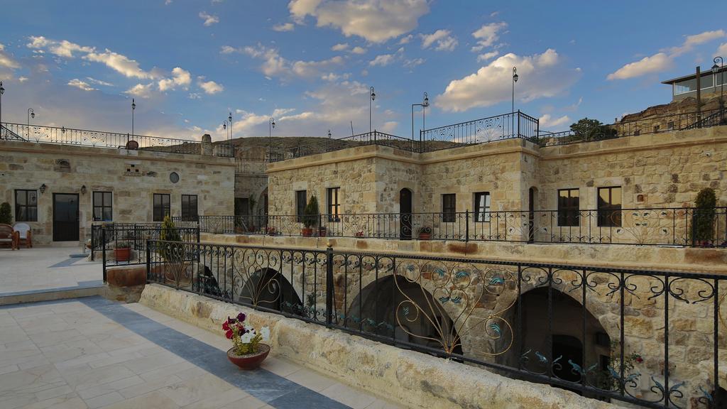 Golden Cave Suites أوروغوبْ المظهر الخارجي الصورة