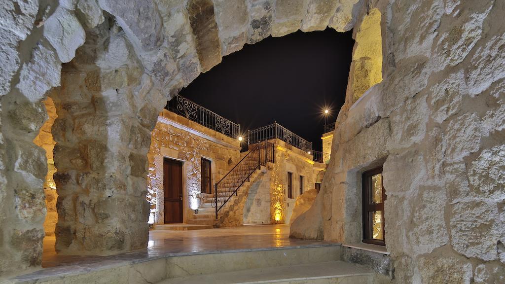 Golden Cave Suites أوروغوبْ المظهر الخارجي الصورة