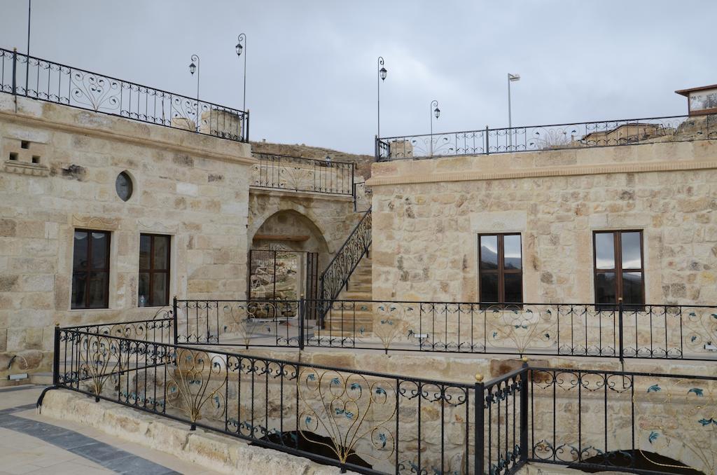Golden Cave Suites أوروغوبْ المظهر الخارجي الصورة