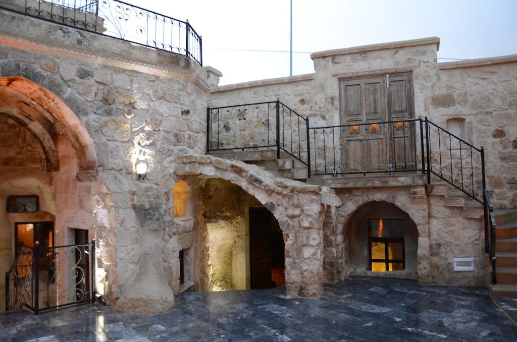 Golden Cave Suites أوروغوبْ المظهر الخارجي الصورة