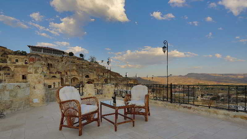 Golden Cave Suites أوروغوبْ المظهر الخارجي الصورة
